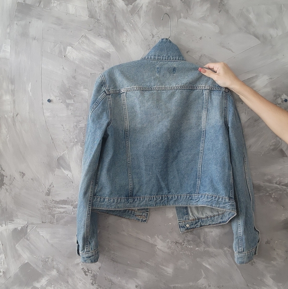 Vigoss Jean Jacket, Size Medium - Picture 3 of 3